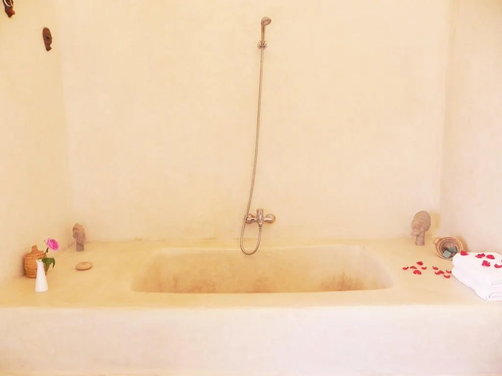 Riad Chez L'Africain Marrakesh Guest house